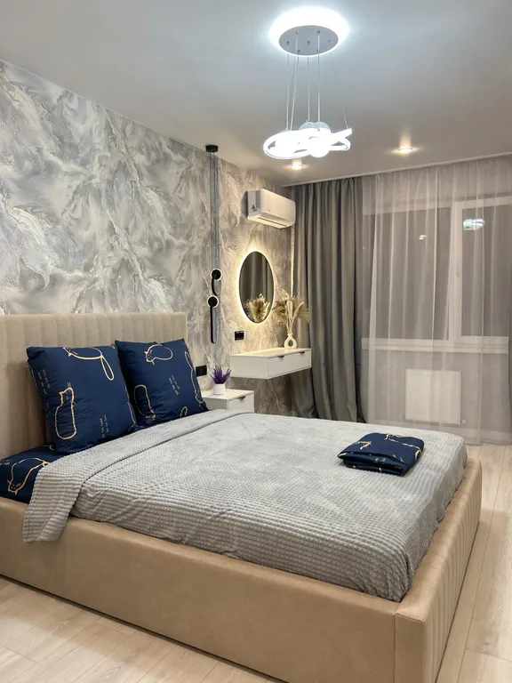 Дизайнерская стильная двушка, 5 раздельных мест с двумя кроватями