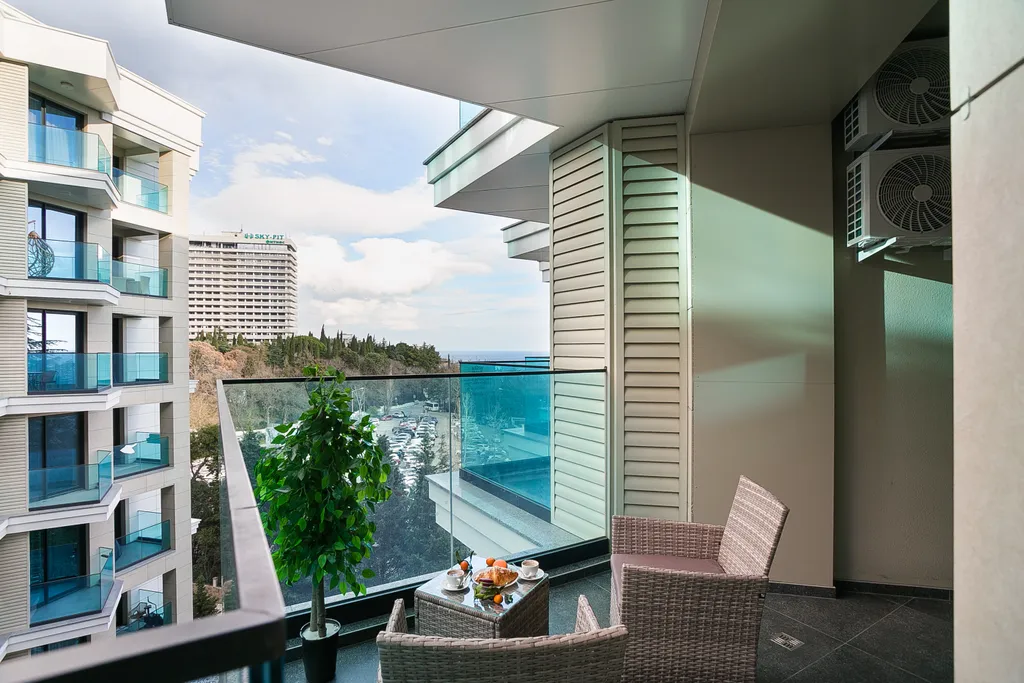 Апартаменты в Скай Плаза у моря с двумя террасами