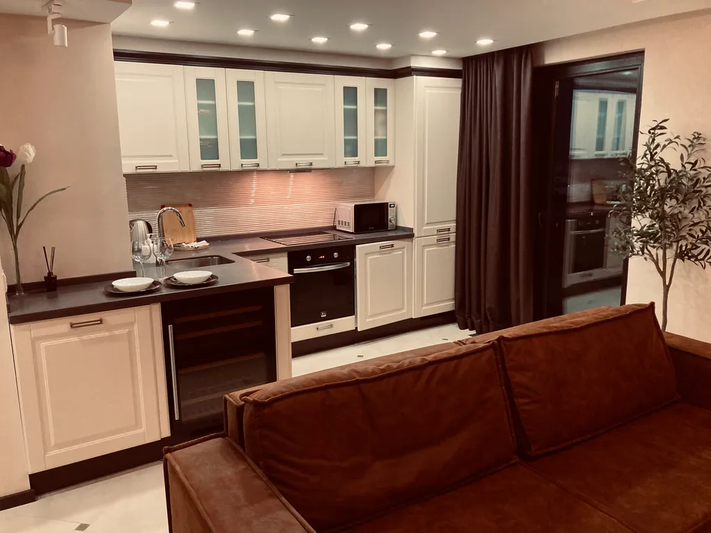 Апартаменты на уровне облаков с панорамным видом на город