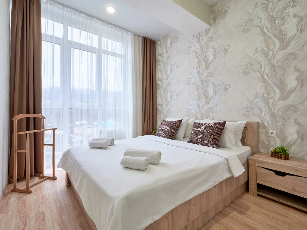 Видовая квартира + в курортной зоне + у парка + солнечная атмосфера