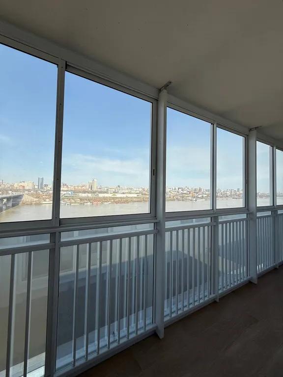 Просторная дизайнерская квартира возле аквапарка