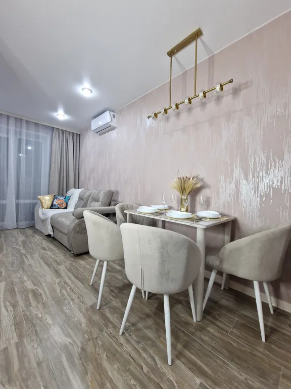 Новая уютная двухкомнатная квартира