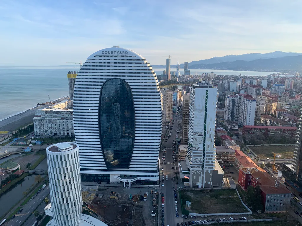 Апартаменты orbi city d1, 39 этаж, с видом на море и старый батуми