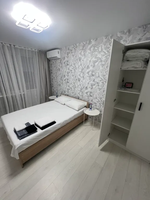 Просторная светлая квартира — аренда посуточно в Калач-на-Дону