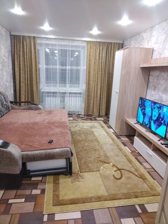 3-комнатная Квартира — аренда посуточно в Маркс