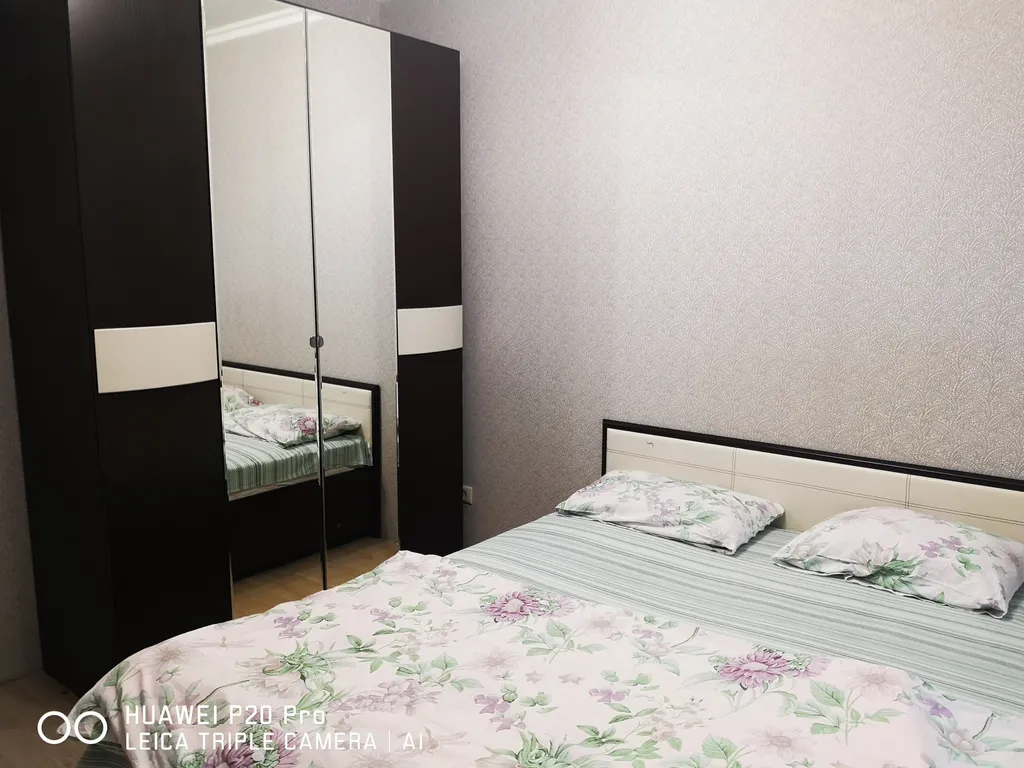 Квартира Уютная трехкомнатная комнатная квартира в новом доме — Элиста