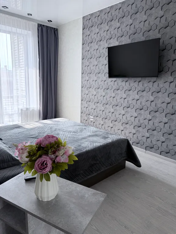 Солнечная уютная квартира у кинотеатра и ТЦ