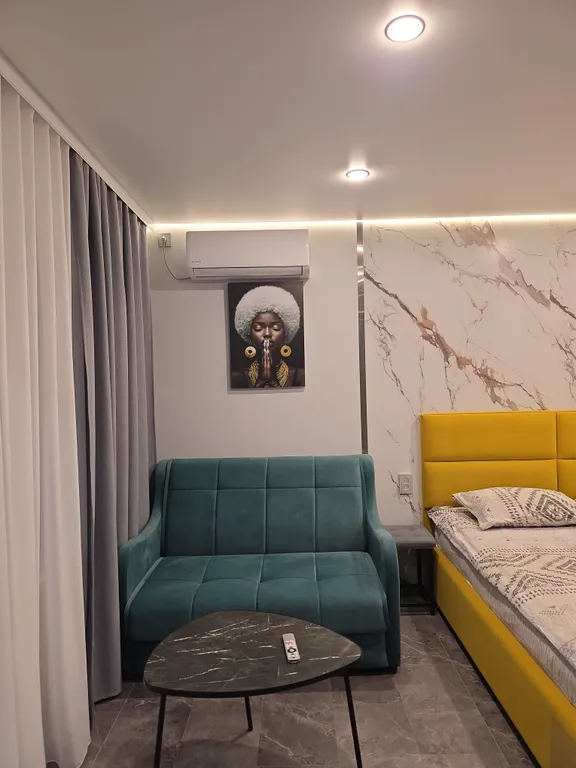 Новая квартира в центре с водой