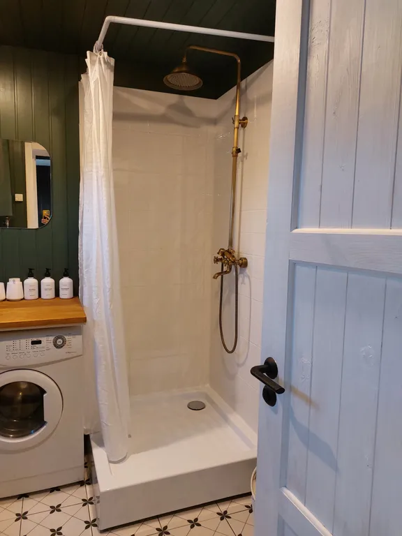 Дом Sweet House на берегу реки Дон.