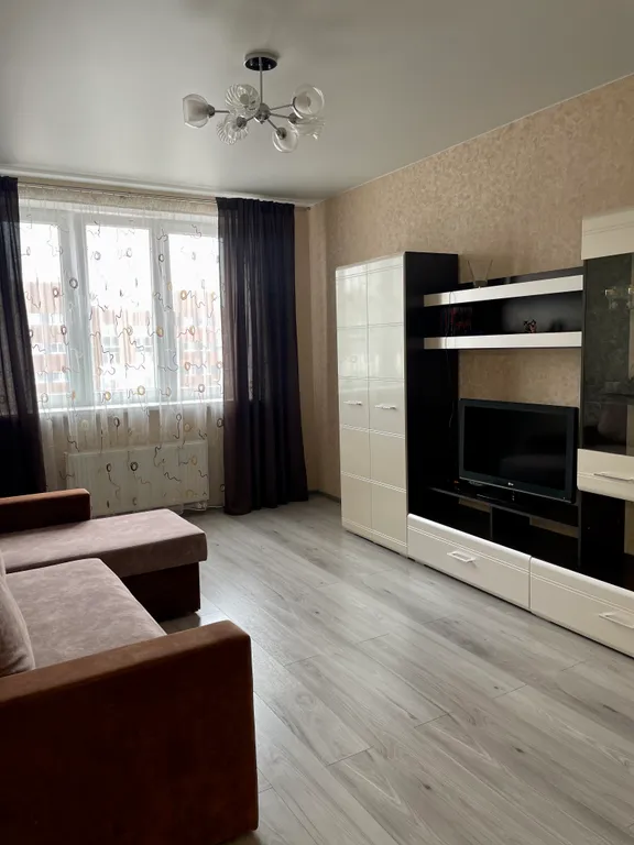 Уютная квартира в новом доме — аренда посуточно в Калининград