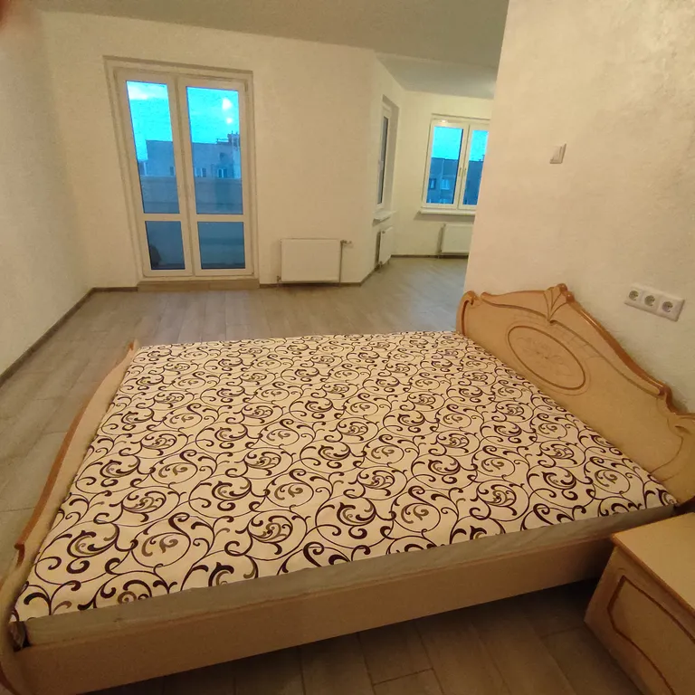 Просторная однокомнатная квартира студия