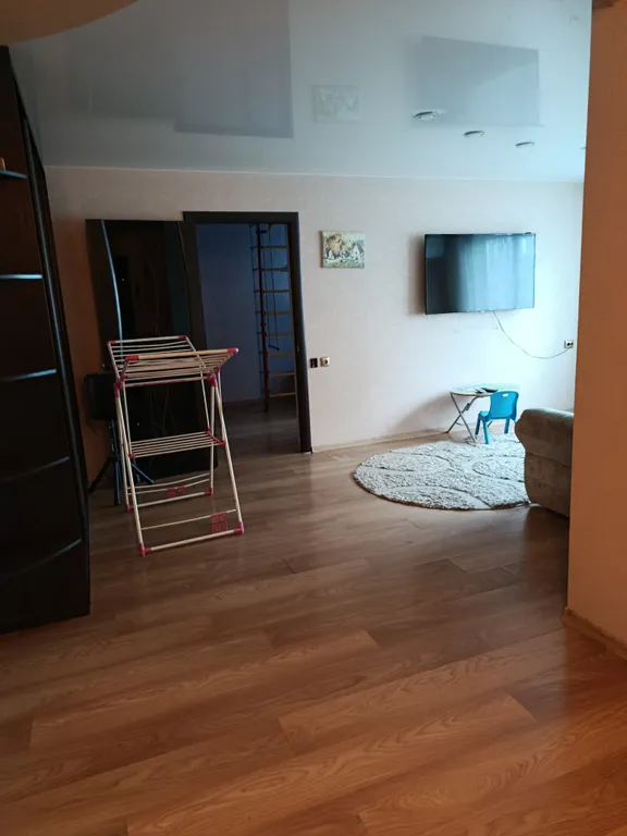 Чистая, уютная, трёхкомнатная квартира с евроремонтом и удобствами — аренда посуточно в Владивосток