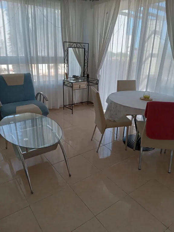 Комната в квартире в комплексе на первой линии от моря