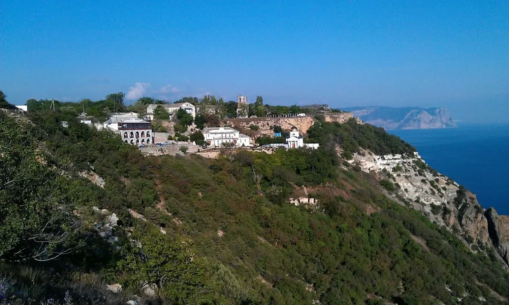 Квартира Квартира-студия у Монастыря — Севастополь