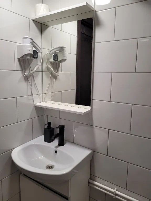 Лофт-2 Синяя. Клёвая двухуровневая студия в центре