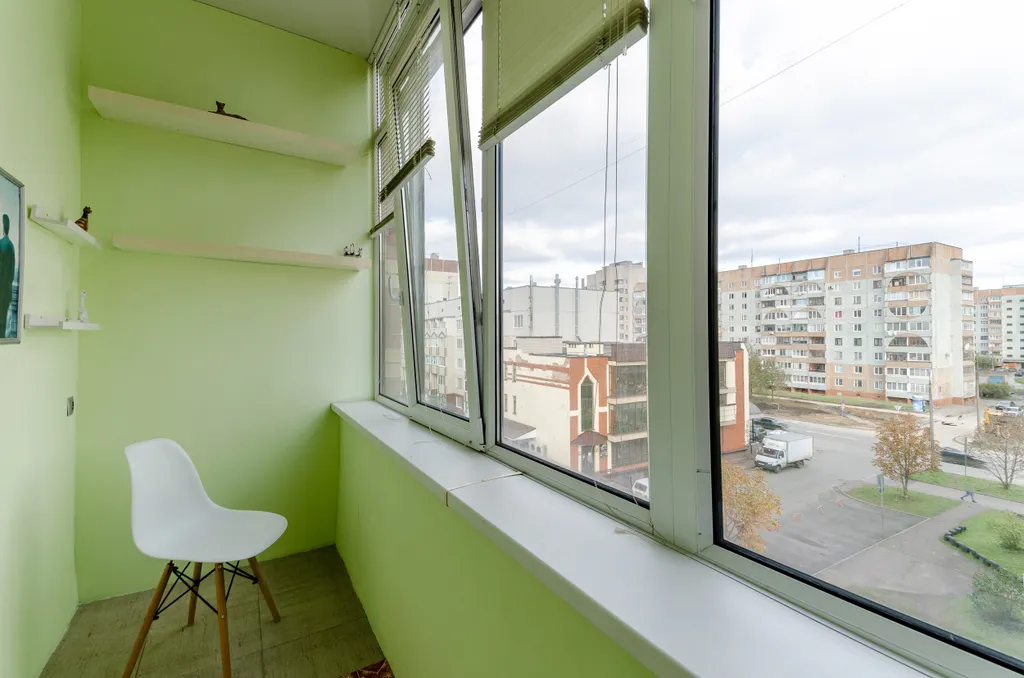 Квартира с высокими потолками, чуть в стороне от суеты/до центра 10мин