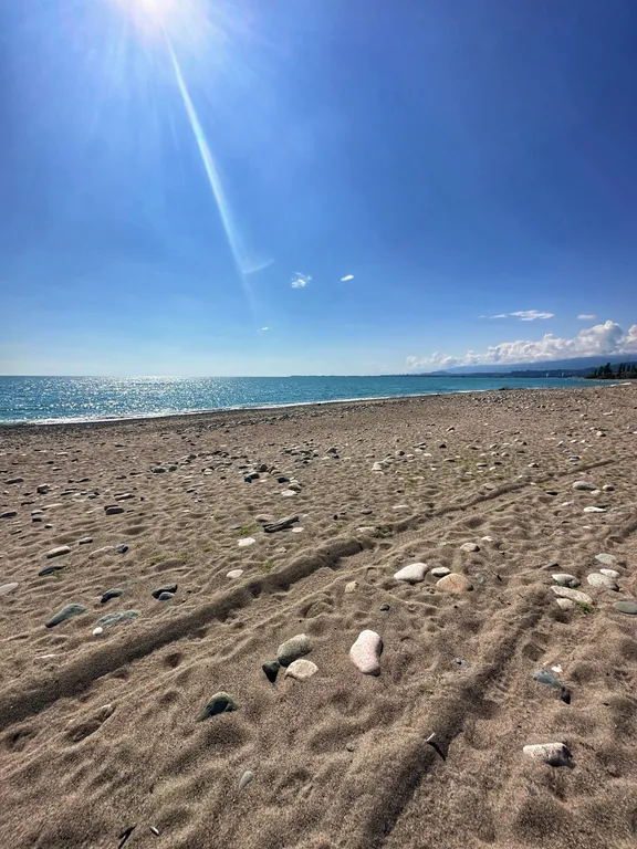 Апартаменты "Матисс" в 300 м от песчаного пляжа,балкон с видом на море