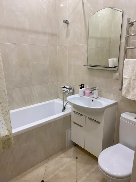 Уютная квартира в центре города с видом на горы