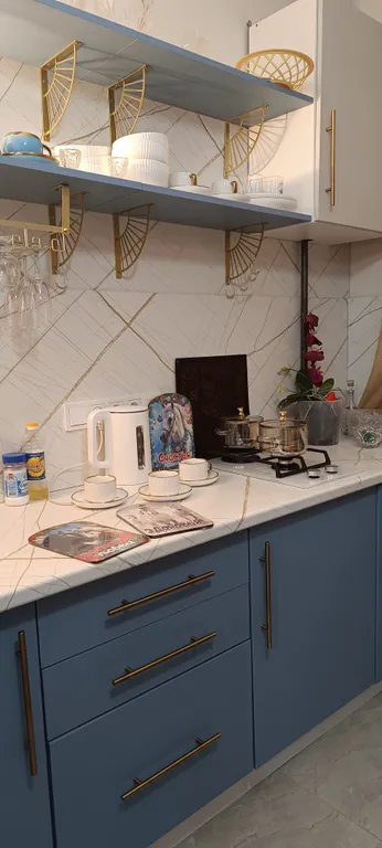 Двушечка у канатки и в старинном доме