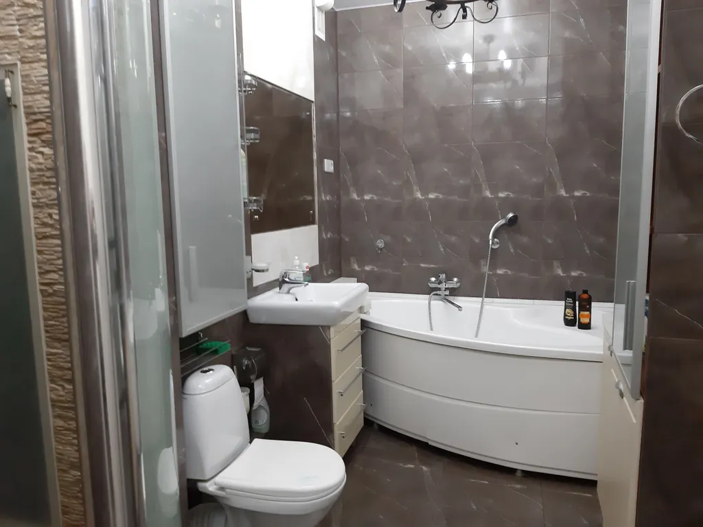 Квартира с джакузи в новом доме