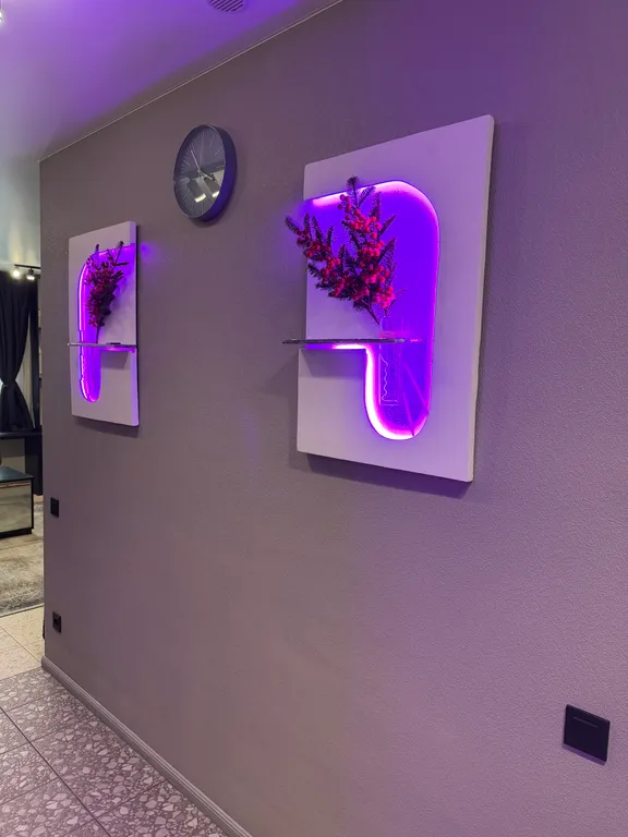 Квартира студия с джакузи и множеством подсветок