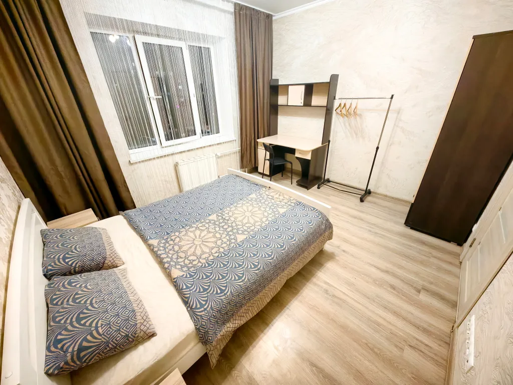 Двушка Красивые Глаза