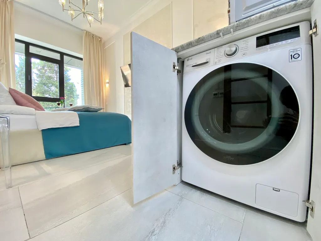 Апартаменты с бассейном в центре Сочи