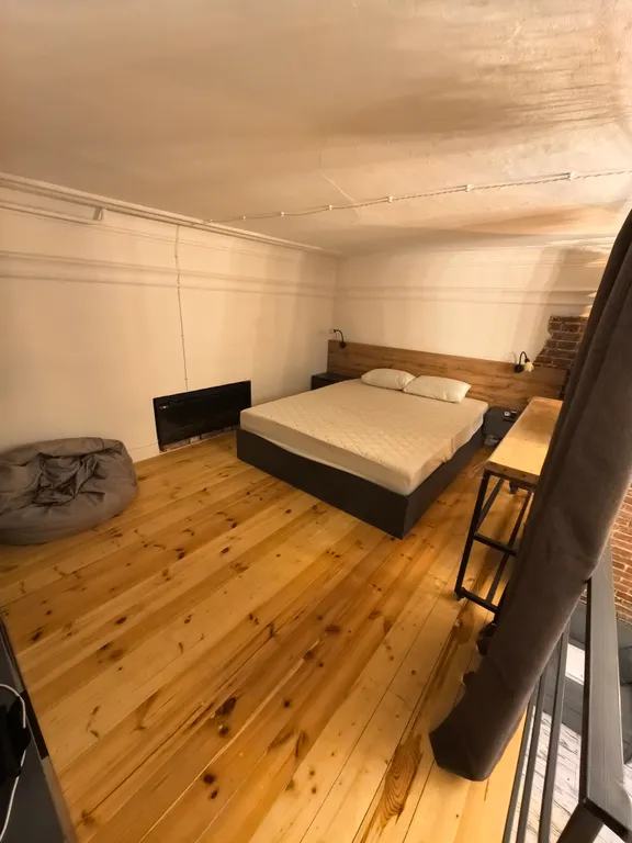 Лофт на Бурова