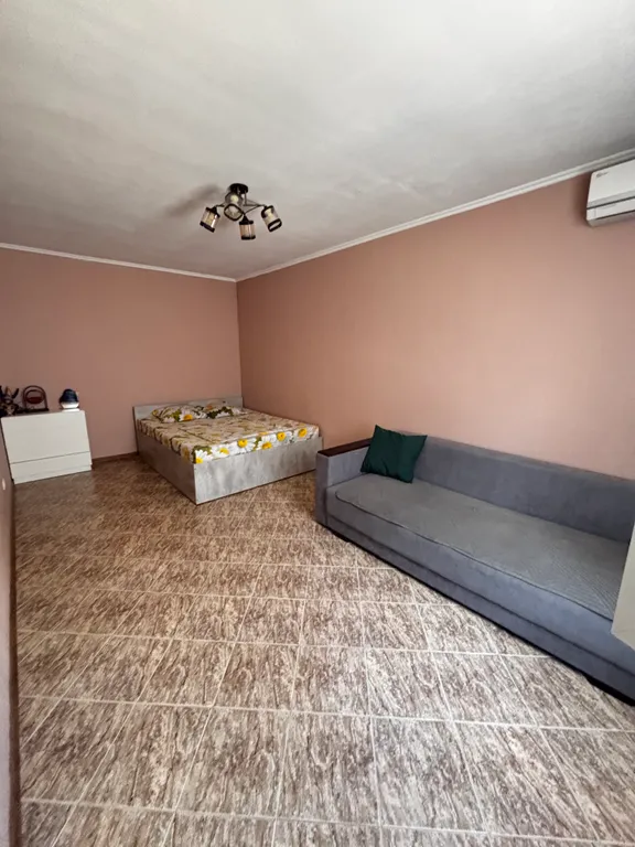 Коттедж 2-комнатный Дом — Евпатория