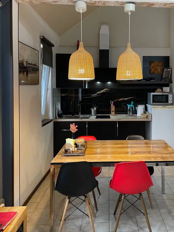 3-комнатная Квартира — аренда посуточно в Великий Новгород