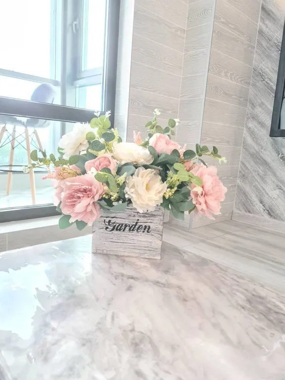 Красивая студия с видом на Золотой мост, город, море