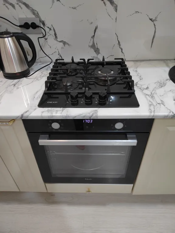 Шикарная двухкомнатная квартира с евроремонтом в тихом спальном районе