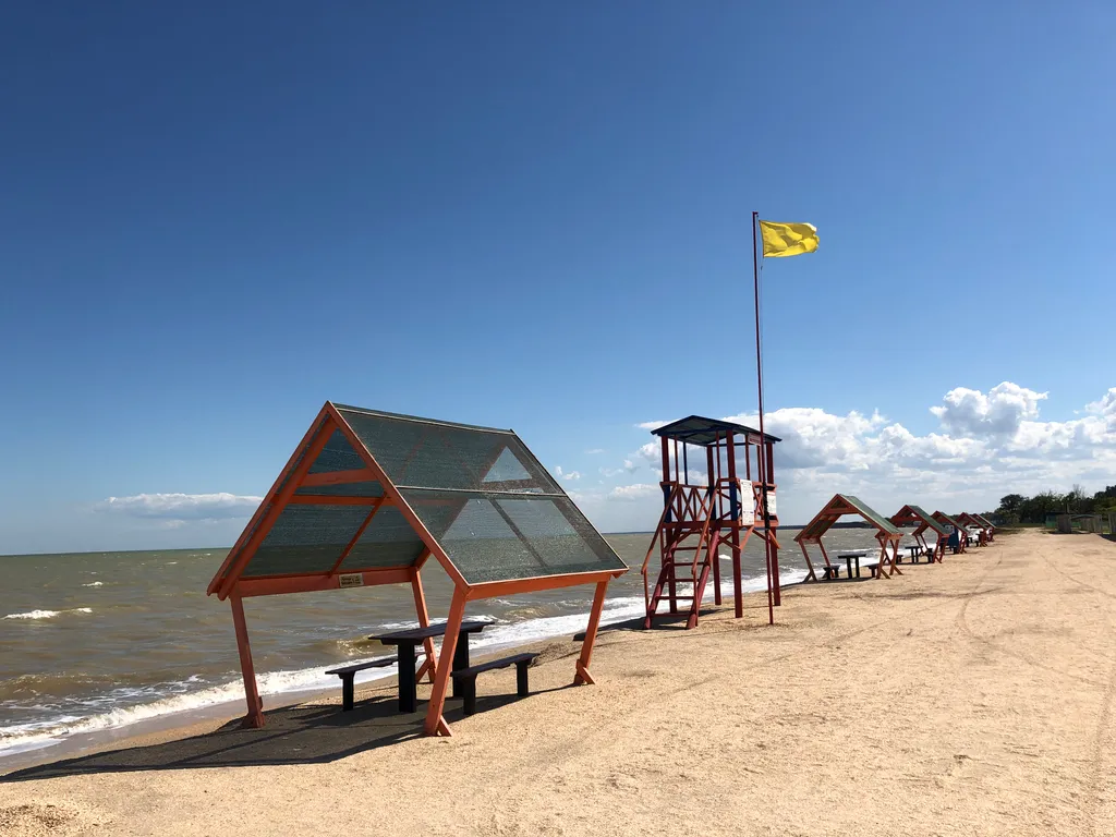 Домик у моря