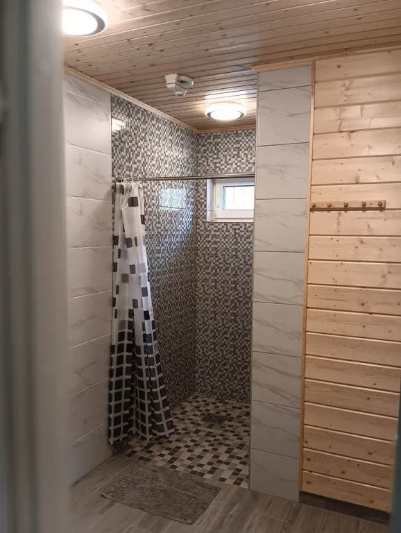 Дом с видом на озеро