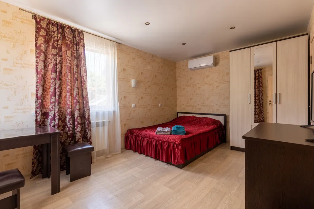 Уютный номер в тихом районе