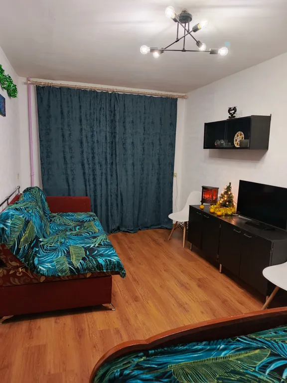 Романтичная однушка с камином на Волжской набережной