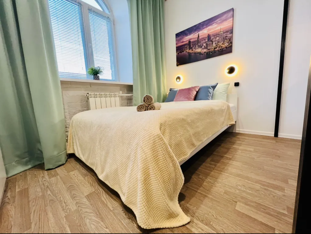 Трехместная студия около ЖД Вокзала