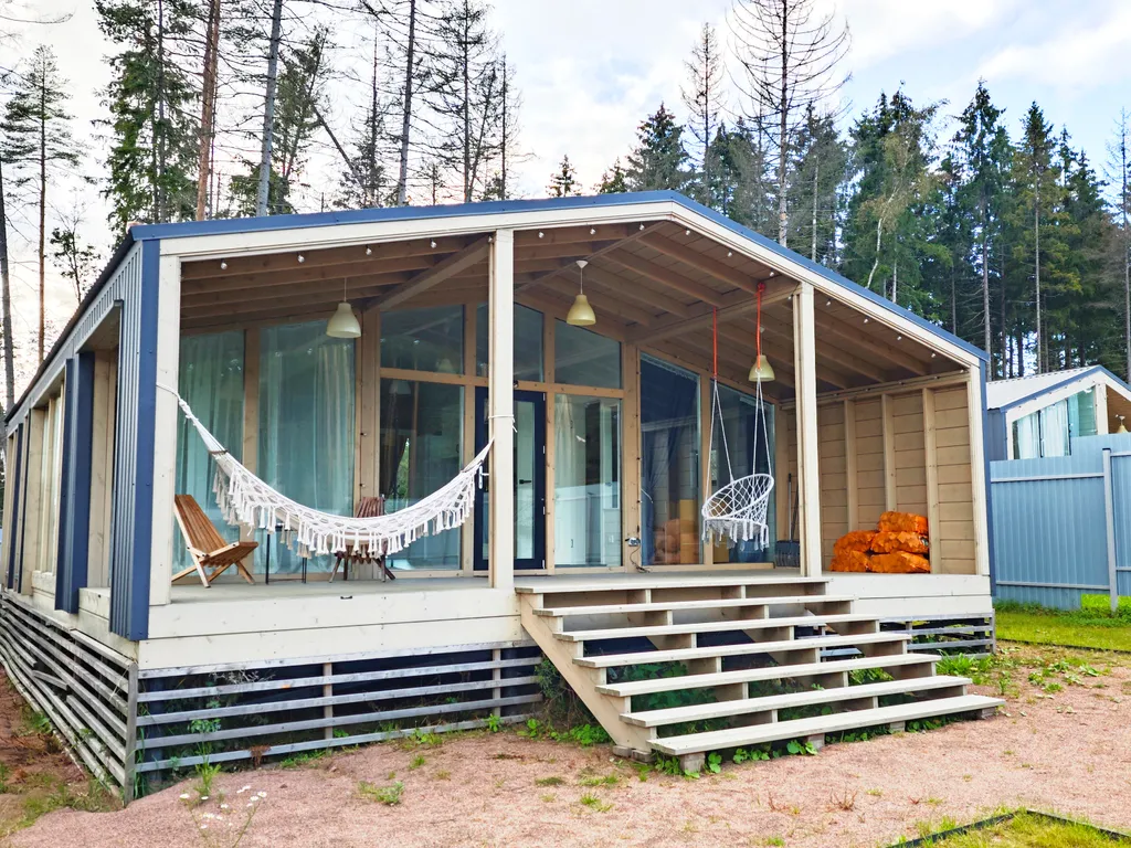 Семейный дом с камином