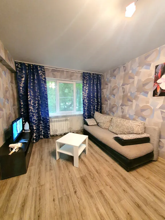 Уютная 1 комнатная квартира в Ворошиловском районе