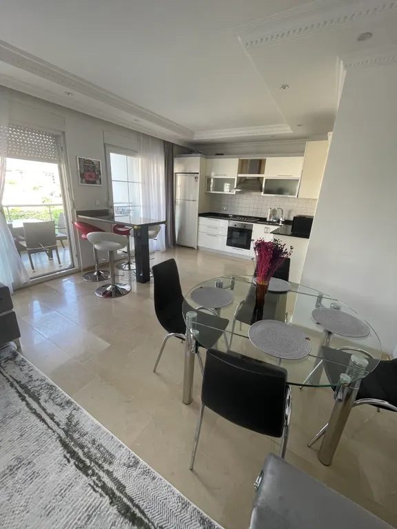 Семейная квартира с бассейном рядом с морем — аренда посуточно в Аланья