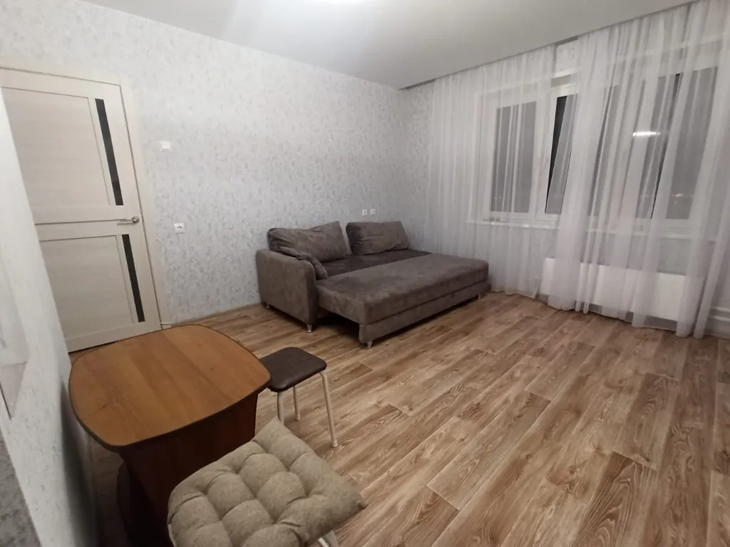 Квартира Апартаменты 3 комнаты с видом на Енисей — Красноярск