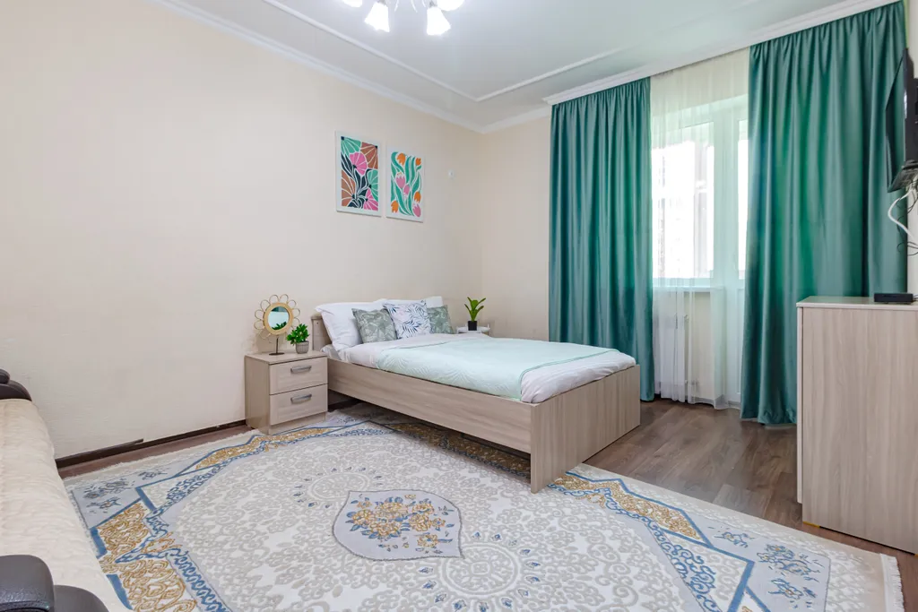 Апартаменты во Временах Года