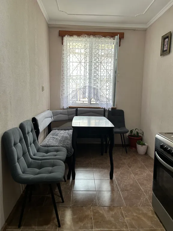 Этаж под ключ в доме в центре города