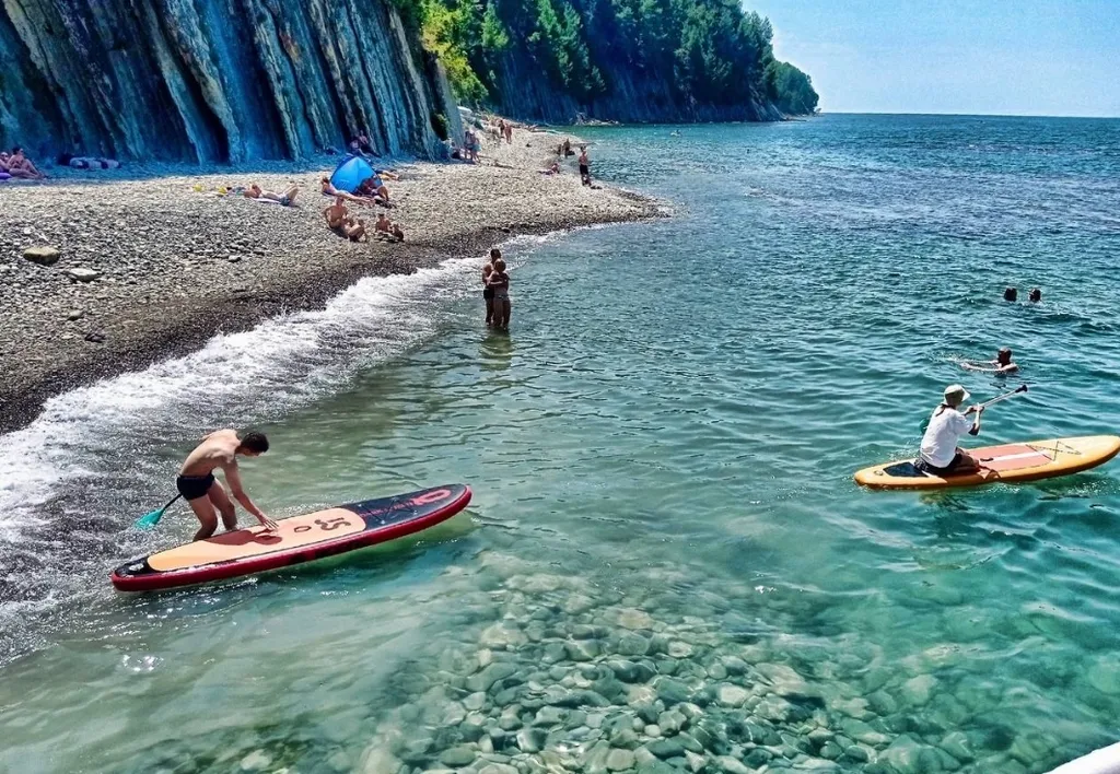 Просторная, светлая квартира в центре поселка Агой