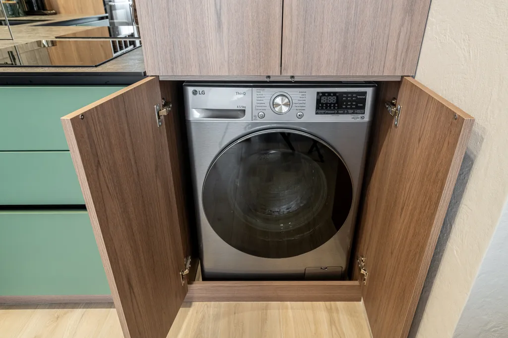 Apart-Deluxe Легенды моря: Дизайн 2к.кв. в ЖК Альпы, ул.Мира, Музтеатр