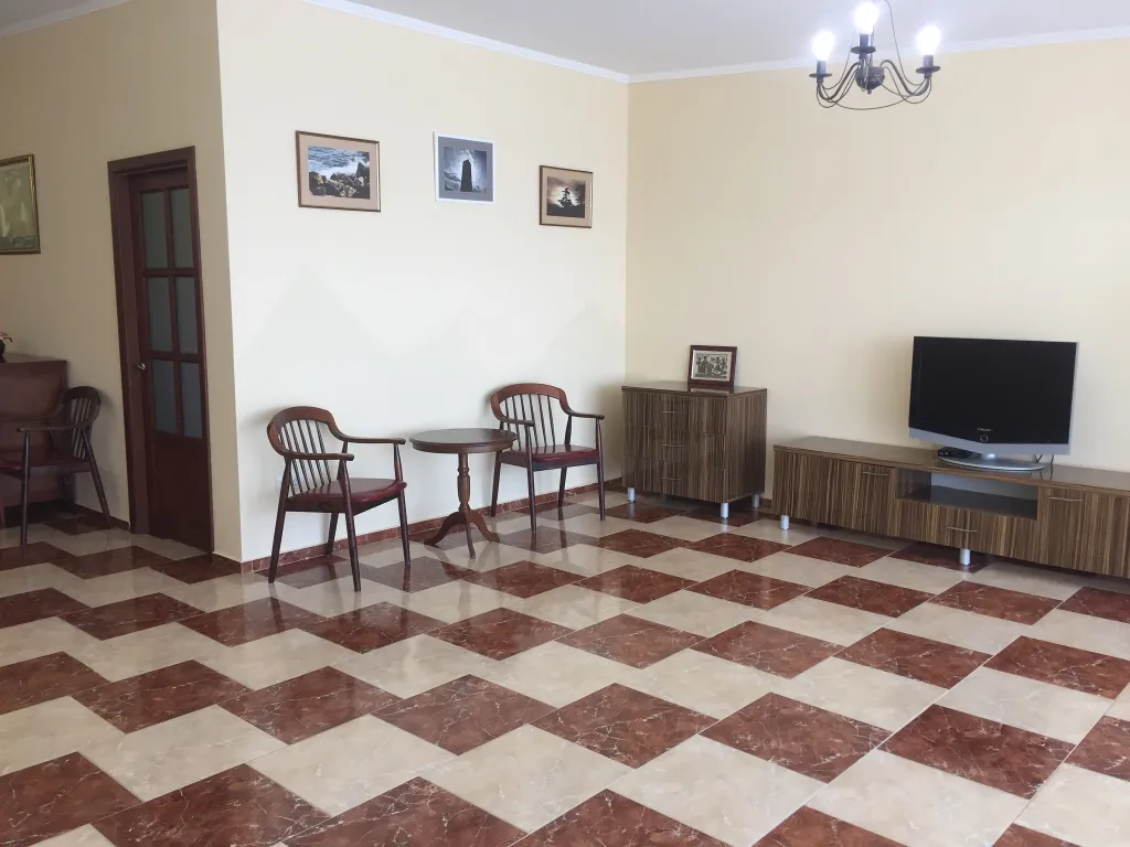 Апартаменты с балконом