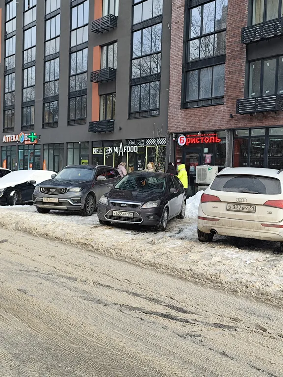 Уютная 1-комнатная кв. в центре г.Воронежа,рядом трасса Белгород,Курск