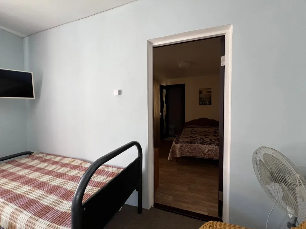 Коттедж Часть дома с кухней и двором – центр, 5 мин до пляжа — Геленджик