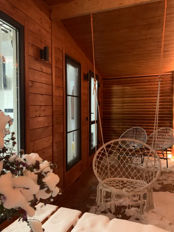 Семейная дача с сауной и камином