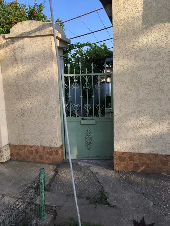 Коттедж Дом в тихом районе — Евпатория